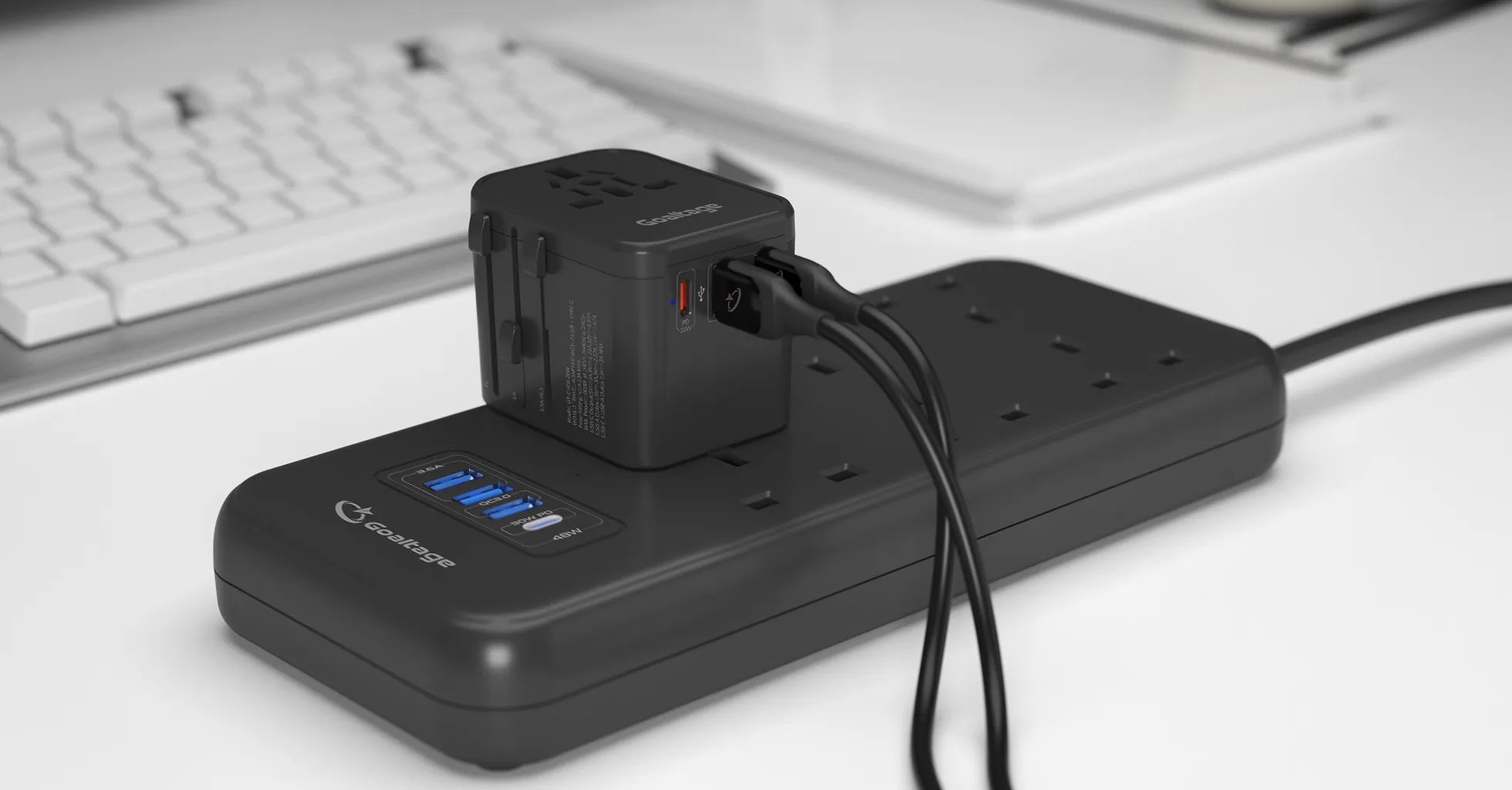 شارژر مسافرتی همه کاره گلتیج CH08